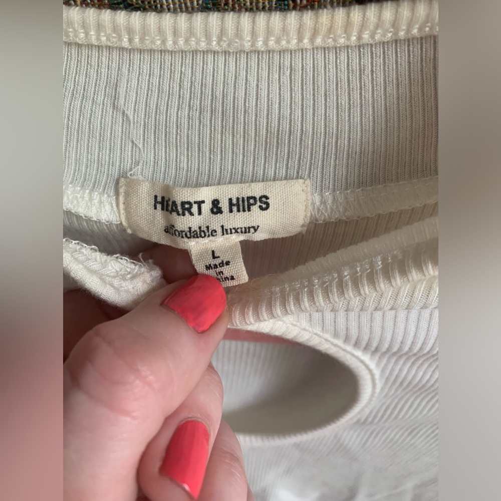 Keyhole crop top - Picture 2 of 3